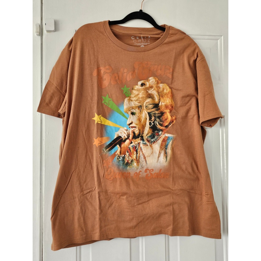 Celia Cruz Graphic Tee Women 1X Brown New Latino Heritage Month Queen of Salsa